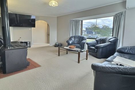 Photo of property in 6 Selkirk Street, Tamatea, Napier, 4112