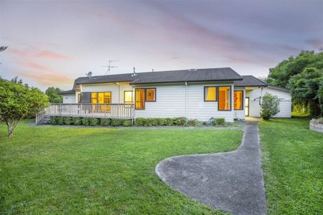 Photo of property in 77 Joseph Banks Drive, Whitby, Porirua, 5024
