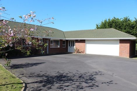 Photo of property in 38 Henson Road, Whitford, Howick, 2571