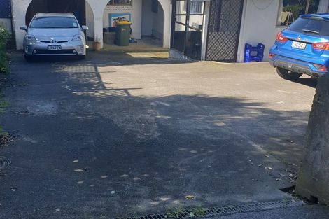 Photo of property in 13 Toporoa View, Ascot Park, Porirua, 5024