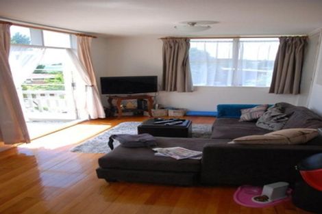 Photo of property in 2/2 Prebble Place, Mission Bay, Auckland, 1071