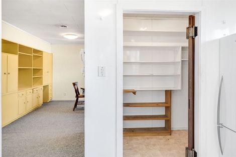 Photo of property in 67 Russell Street, Westport, 7825