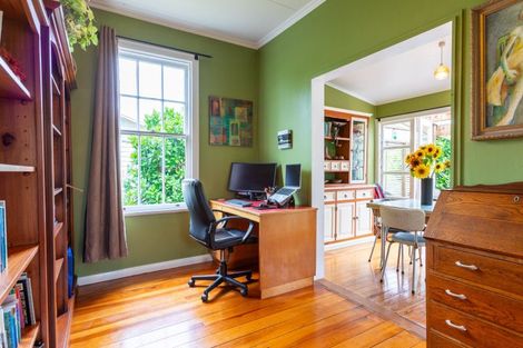 Photo of property in 3 Atkinson Street, Woodville, 4920