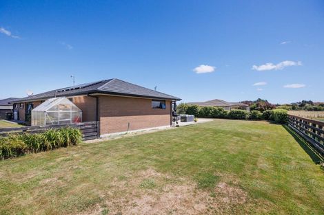 Photo of property in 14 George Street, Bulls, 4818