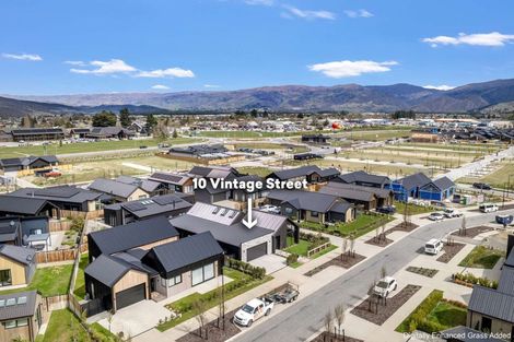 Photo of property in 10 Vintage Street, Cromwell, 9310