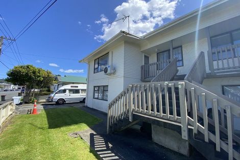 Photo of property in 13a Central Terrace, Alicetown, Lower Hutt, 5010