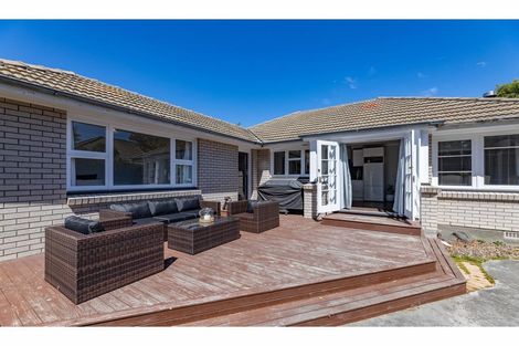 Photo of property in 15 Wyn Street, Hoon Hay, Christchurch, 8025