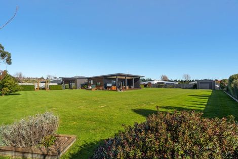 Photo of property in 25 Mill Grove, Clareville, Carterton, 5713