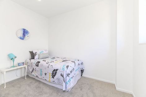 Photo of property in 12b Wahine Street, Papakura, 2110