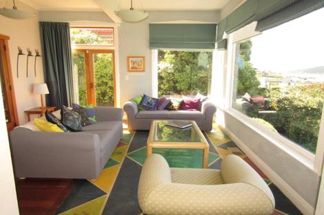 Photo of property in 19 Overtoun Terrace, Hataitai, Wellington, 6021