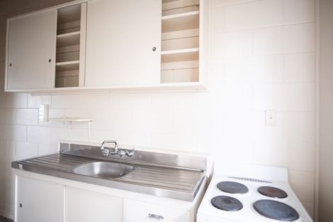 Photo of property in 1-27/21 Te Aroha Street, Hamilton East, Hamilton, 3216