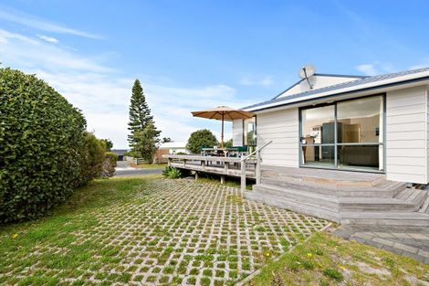 Photo of property in 11 Kitty Frazer Lane, Omaha, 0986