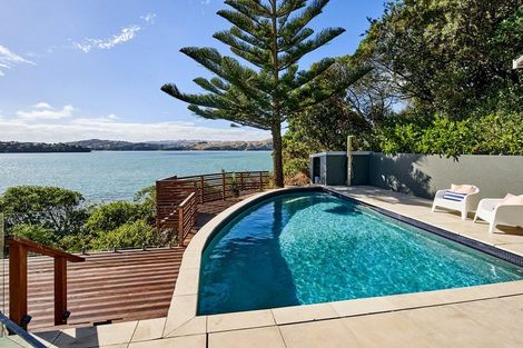 Photo of property in 300b Paremata Road, Whitby, Porirua, 5381