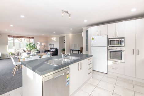 Photo of property in 692a Avonside Drive, Avonside, Christchurch, 8061