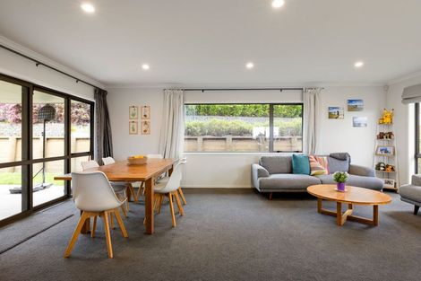 Photo of property in 48 Sylvester Crescent, Flagstaff, Hamilton, 3210