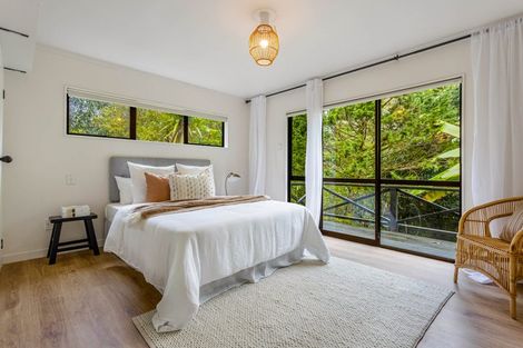 Photo of property in 56 Tanekaha Road, Titirangi, Auckland, 0604