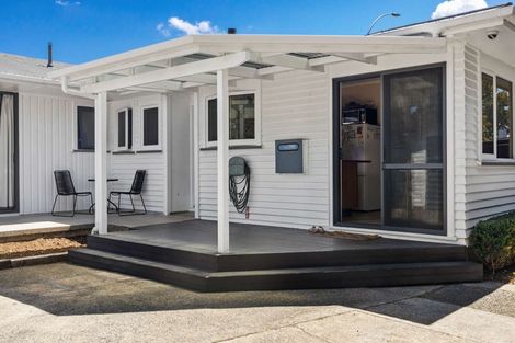 Photo of property in 171 Sandwich Road, St Andrews, Hamilton, 3200