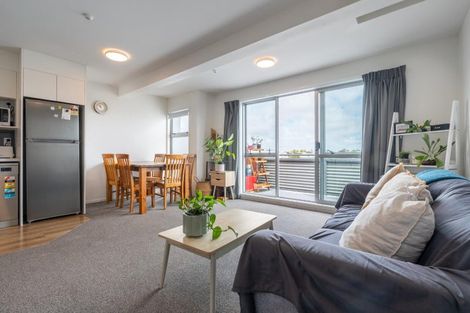 Photo of property in Amuri Park Apartments, 18/280 Bealey Avenue, Christchurch Central, Christchurch, 8013