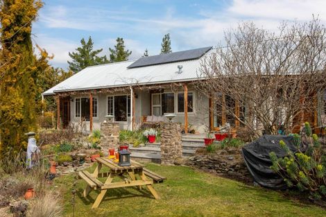 Photo of property in 110 Letts Gully Road, Letts Gully, Alexandra, 9393