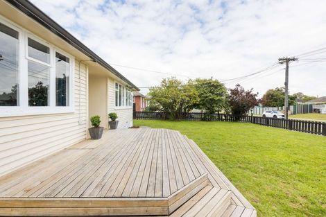 Photo of property in 22 Seddon Street, Feilding, 4702