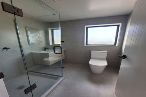 Photo of property in 10/15 Union Road, Howick, Auckland, 2014
