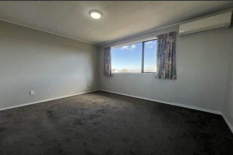 Photo of property in 18 Deodar Place, Totara Heights, Auckland, 2105