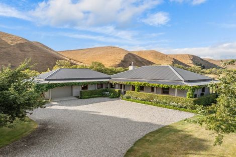 Photo of property in 333 Ardgour Road, Tarras, Cromwell, 9383