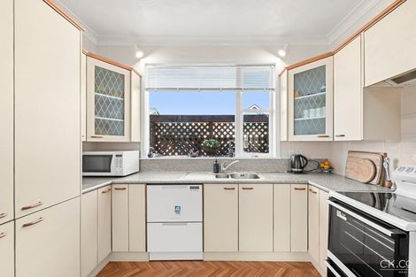 Photo of property in 64 Totara Crescent, Woburn, Lower Hutt, 5011