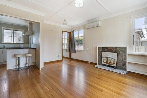 Photo of property in 32 Doone Street, Lynmouth, New Plymouth, 4310
