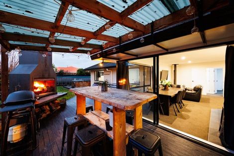 Photo of property in 28 Jefferson Crescent, Milson, Palmerston North, 4414