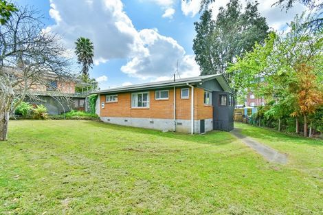 Photo of property in 1/31 Halver Road, Hillpark, Auckland, 2102