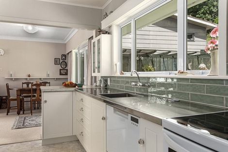 Photo of property in 138 Pohutukawa Avenue, Ohope, 3121