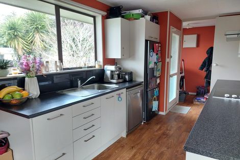 Photo of property in 17d Thames Street, Welbourn, New Plymouth, 4310