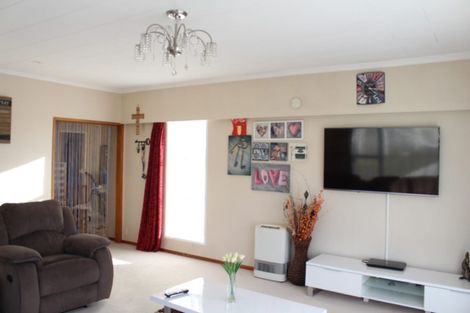 Photo of property in 112 Frankley Road, Frankleigh Park, New Plymouth, 4310