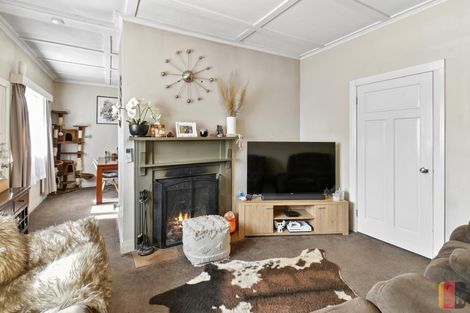 Photo of property in 8 Wautaiti Drive, Riverhead, 0820