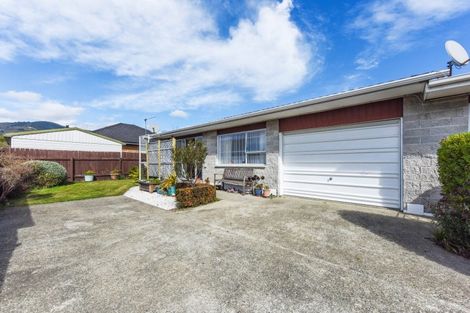 Photo of property in 3/8 Exeter Street, Stoke, Nelson, 7011