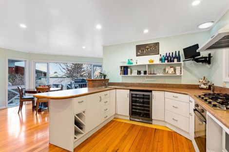 Photo of property in 1/14 Kiteroa Terrace, Rothesay Bay, Auckland, 0630