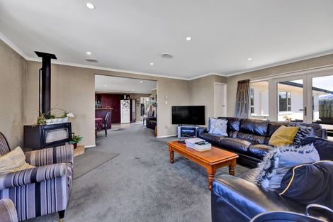 Photo of property in 87 Monmouth Road, Pembroke, Stratford, 4394