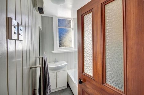 Photo of property in 37 Glenpark Avenue, Mornington, Dunedin, 9011