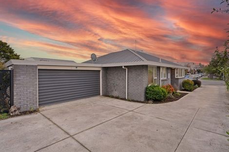 Photo of property in 2/35 Peverel Street, Riccarton, Christchurch, 8041