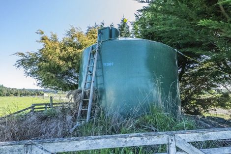 Photo of property in 17 Dalbeg Road, Balcairn, Amberley, 7482