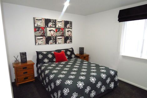 Photo of property in 8 Romilly Street, Westport, 7825