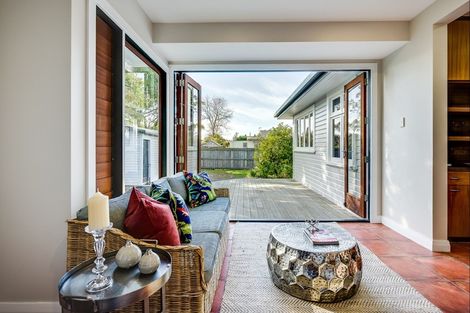 Photo of property in 416 Grays Road, Saint Leonards, Hastings, 4120