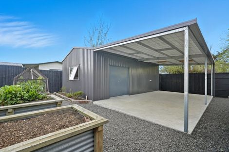 Photo of property in 92 Dunns Avenue, The Pines Beach, 7630