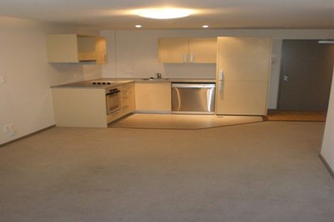 Photo of property in Dual Apartments, 106/142 Vivian Street, Te Aro, Wellington, 6011