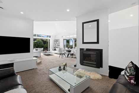 Photo of property in 29 The Ritz, Orewa, 0931