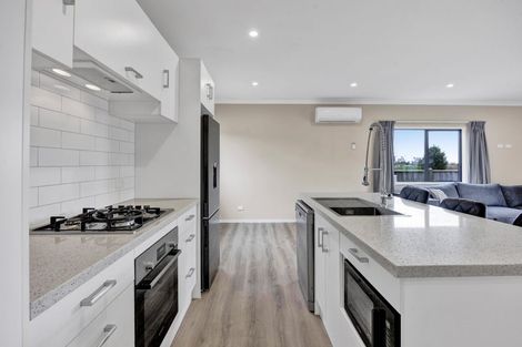 Photo of property in 7 Manatu Lane, Inglewood, 4330