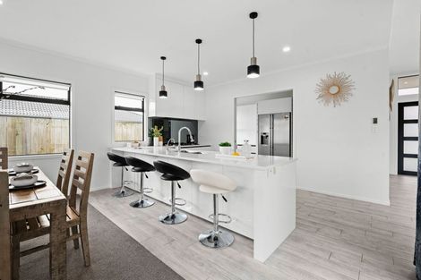 Photo of property in 27 Batten Drive, Flagstaff, Hamilton, 3210