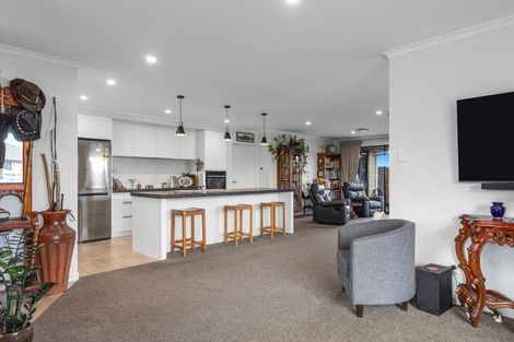 Photo of property in 2 Korimako Place, Coastlands, Whakatane, 3120