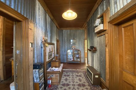 Photo of property in 7 Russell Esplanade, Otautau, 9610